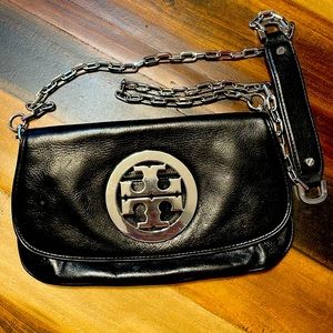 Black Purse